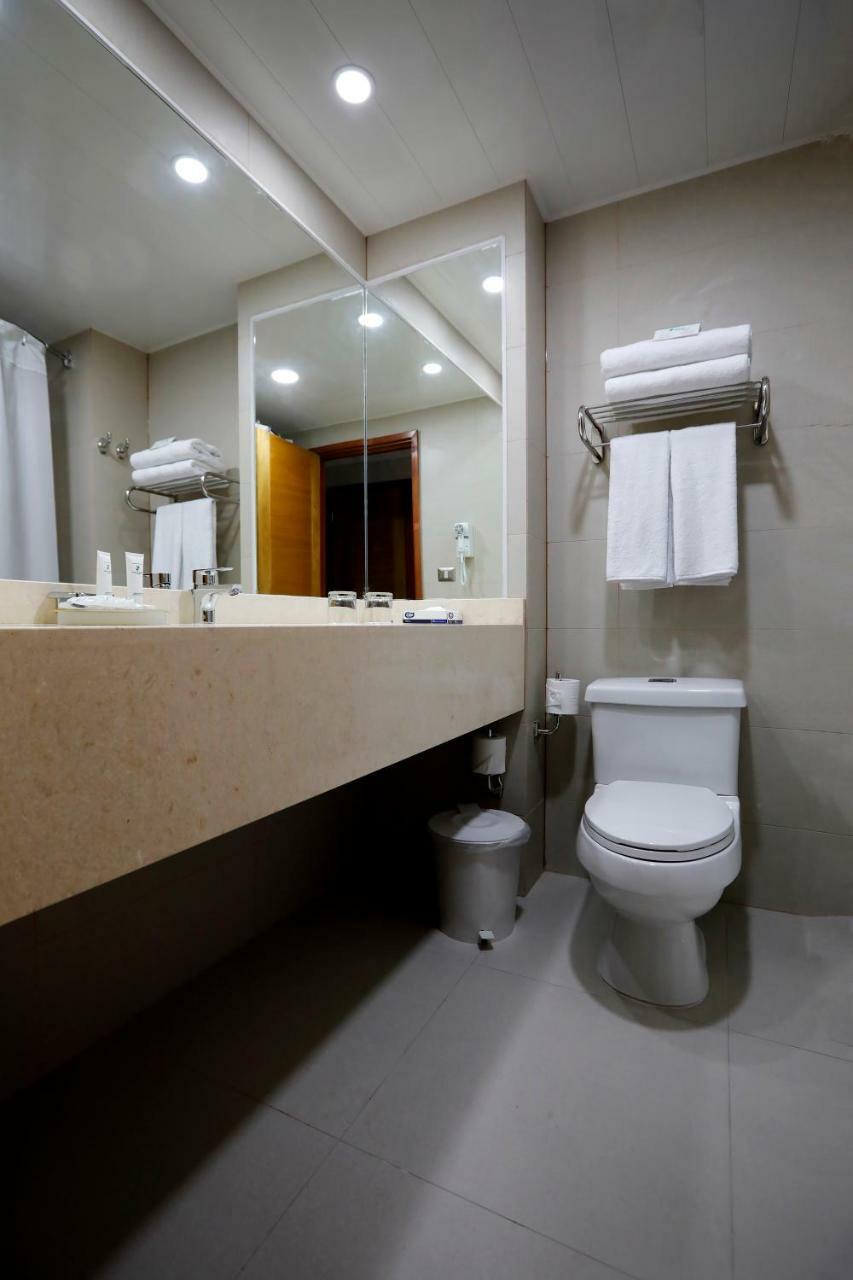 Hotel Diego De Almagro فينيا ديل مار المظهر الخارجي الصورة